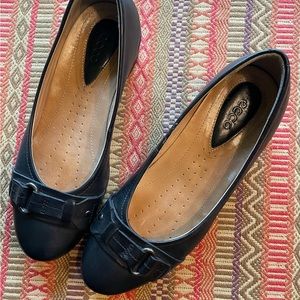 Ecco like new shoes Black Loafers